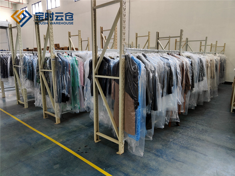 上海服装仓库外包是怎么收费的？怎么选择好的服装云仓公司？