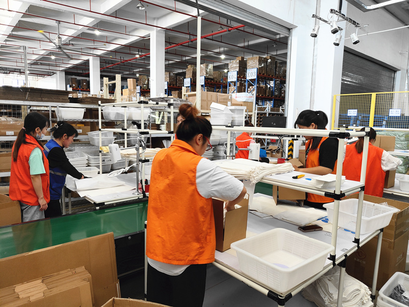 电商仓储/分拣/打包/发货/配送